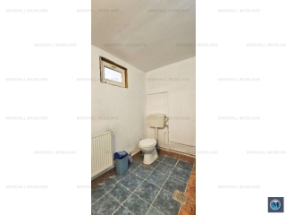 Casa cu 5 camere de vanzare, zona Sud-Est, 60 mp