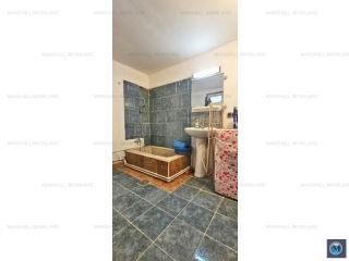 Casa cu 5 camere de vanzare, zona Sud-Est, 60 mp
