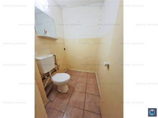 Apartament 3 camere de vanzare, zona 9 Mai, 64 mp