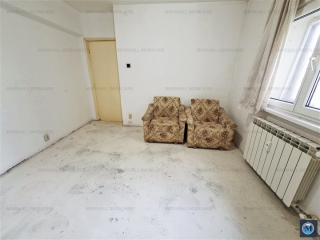 Apartament 3 camere de vanzare, zona 9 Mai, 64 mp