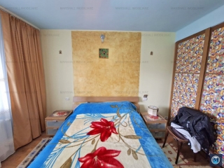 Vila cu 5 camere de vanzare, zona Albert, 290 mp