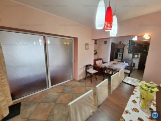 Vila cu 5 camere de vanzare, zona Albert, 290 mp