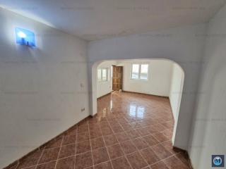 Vila cu 4 camere de vanzare, zona Mihai Bravu, 119 mp