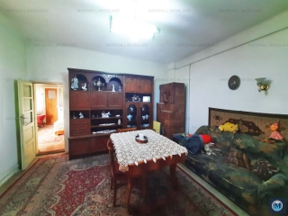 Casa cu 3 camere de vanzare, zona Sud-Vest