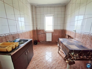 Apartament 2 camere de vanzare, zona Nord, 45 mp