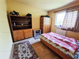 Apartament 3 camere de vanzare, zona Nord, 58 mp
