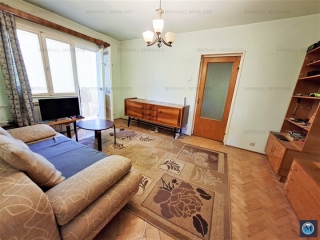 Apartament 3 camere de vanzare, zona Nord, 58 mp