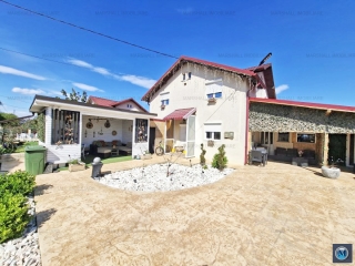 Vila cu 4 camere de vanzare in Bucov, 104 mp