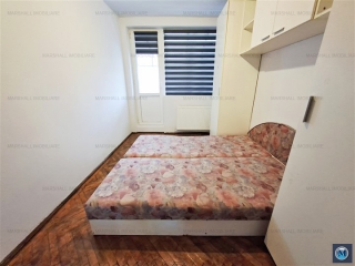 Apartament 3 camere de vanzare, zona Republicii, 58.40 mp