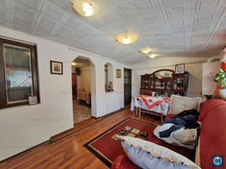 Casa cu 5 camere de vanzare, zona Mihai Bravu, 102 mp