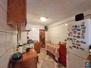Casa cu 5 camere de vanzare, zona Mihai Bravu, 102 mp