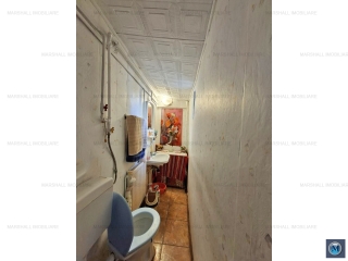 Casa cu 5 camere de vanzare, zona Mihai Bravu, 102 mp