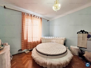 Casa cu 4 camere de vanzare, zona Ultracentral, 150 mp