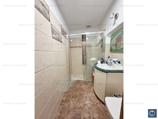 Casa cu 4 camere de vanzare, zona Ultracentral, 150 mp