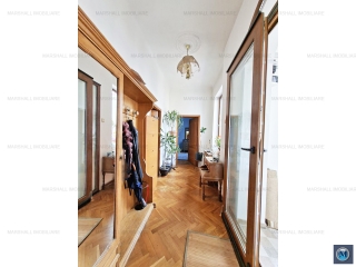 Casa cu 4 camere de vanzare, zona Ultracentral, 150 mp