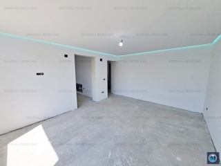 Casa cu 5 camere de vanzare in Strejnicu, 245 mp