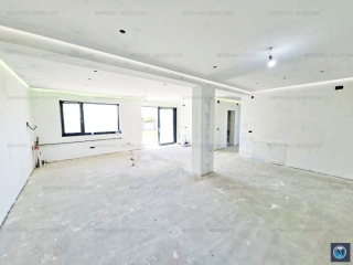 Casa cu 5 camere de vanzare in Strejnicu, 245 mp