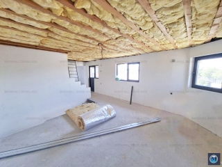 Vila cu 5 camere de vanzare in Strejnicu, 116.66 mp