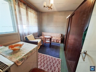 Apartament 3 camere de vanzare, zona Andrei Muresanu, 61 mp