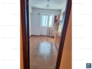 Apartament 3 camere de vanzare, zona B-dul Bucuresti, 64 mp