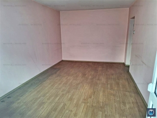 Apartament 3 camere de vanzare, zona B-dul Bucuresti, 64 mp