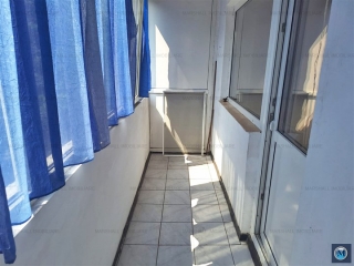 Apartament 3 camere de vanzare, zona B-dul Bucuresti, 64 mp