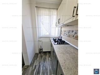 Apartament 2 camere de vanzare, zona Vest, 49 mp