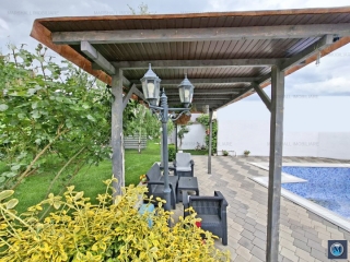 Vila cu 5 camere de vanzare in Pleasa