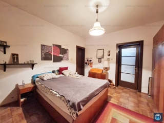 Vila cu 6 camere de vanzare, zona Ultracentral, 200 mp
