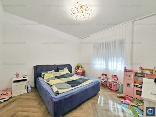 Casa cu 5 camere de vanzare in Strejnicu, 170 mp