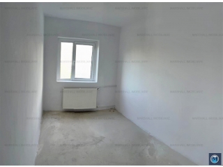 Apartament 3 camere de vanzare, zona Malu Rosu, 57 mp