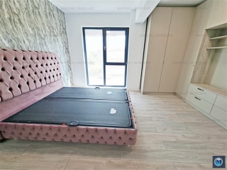 Apartament 3 camere de vanzare, zona 9 Mai, 84.3 mp