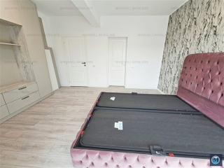Apartament 3 camere de vanzare, zona 9 Mai, 84.3 mp