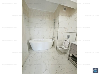 Apartament 3 camere de vanzare, zona 9 Mai, 84.3 mp