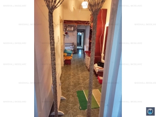 Casa cu 8 camere de vanzare, zona Eroilor, 230 mp