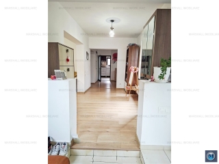 Casa cu 4 camere de vanzare, zona Central, 170 mp