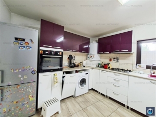 Casa cu 4 camere de vanzare, zona Central, 170 mp