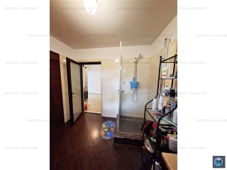 Casa cu 4 camere de vanzare, zona Central, 170 mp