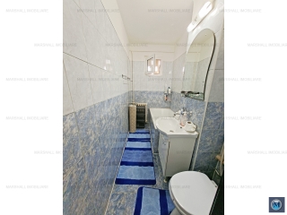 Apartament 2 camere de vanzare, zona Vest, 42 mp