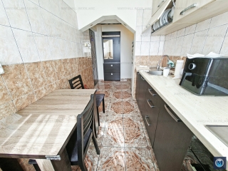 Apartament 2 camere de vanzare, zona Vest, 42 mp