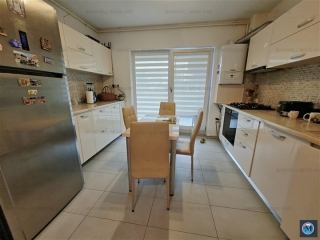 Apartament 3 camere de vanzare, zona Albert, 78 mp