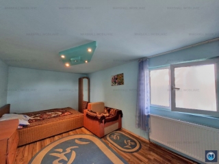 Casa cu 4 camere de vanzare in Strejnicu, 90 mp