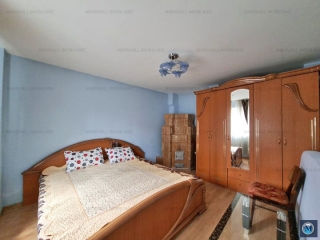 Casa cu 4 camere de vanzare in Strejnicu, 90 mp