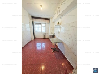 Apartament 3 camere de vanzare, zona Republicii, 65 mp