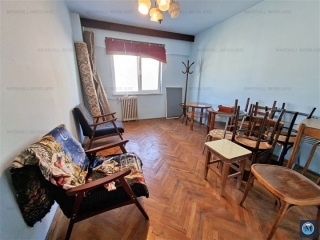 Apartament 3 camere de vanzare, zona Republicii, 65 mp