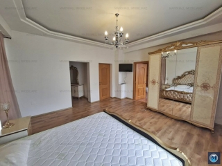 Vila cu 9 camere de vanzare in Bucov, 510 mp