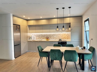 Apartament 3 camere de vanzare, zona Albert, 73 mp