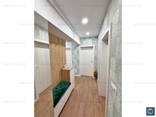 Apartament 3 camere de vanzare, zona Albert, 73 mp
