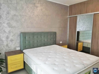 Apartament 3 camere de vanzare, zona Albert, 82,40 mp