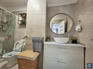 Apartament 2 camere de vanzare, zona Republicii, 57,98 mp